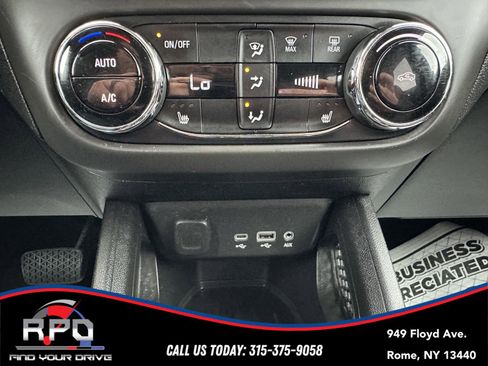 Used 2021 Chevrolet TrailBlazer LT w/ Sun and Liftgate Package AWD/4WD image 23
