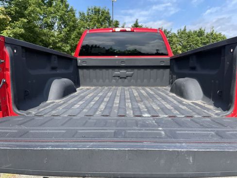 Used 2019 Chevrolet Silverado 2500 W/T w/ Snow Plow Prep Package AWD/4WD image 17
