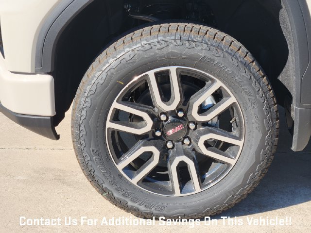 New 2026 GMC Sierra 1500 AT4 w/ AT4 Premium Package AWD/4WD image 7