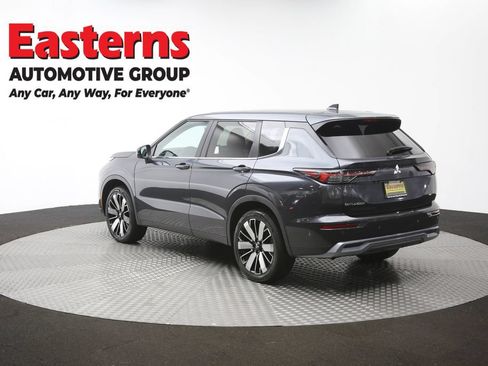 Used 2025 Mitsubishi Outlander SE AWD/4WD image 59
