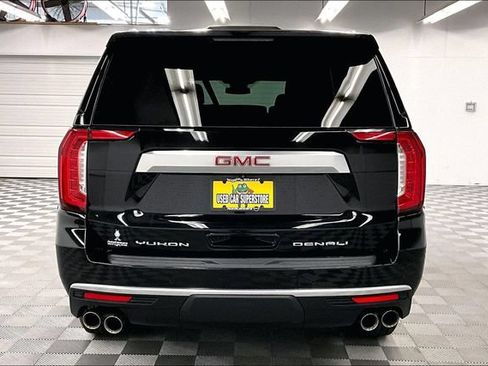 Used 2024 GMC Yukon XL Denali AWD/4WD image 5