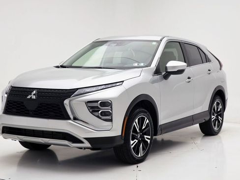 Used 2024 Mitsubishi Eclipse Cross SE image 2