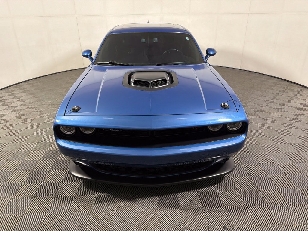 Used 2022 Dodge Challenger R/T Scat Pack w/ Shaker Package RWD image 3