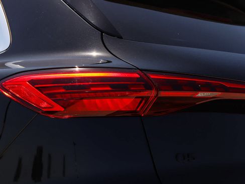 New 2026 Audi Q5 Premium AWD/4WD image 12