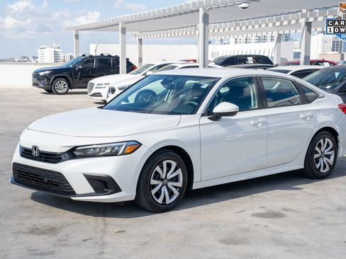 Used 2024 Honda Civic LX image 1