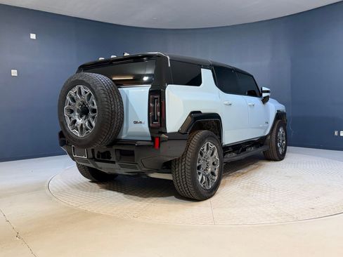 Used 2025 GMC Hummer EV 3X image 9