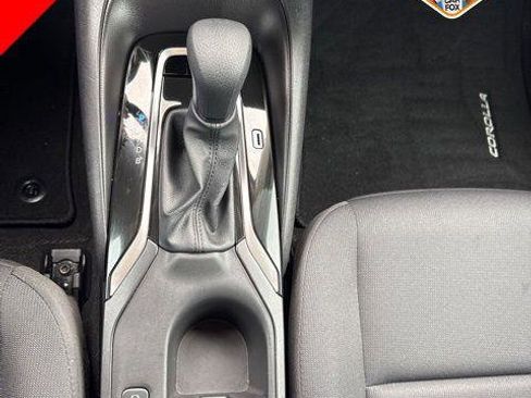 Certified 2025 Toyota Corolla LE image 19