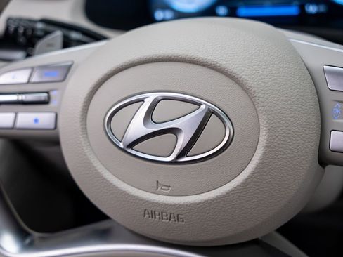 Used 2023 Hyundai Palisade Limited AWD/4WD image 27