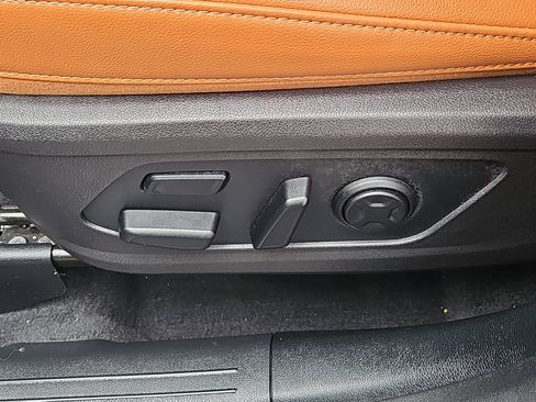 Used 2022 Kia Sorento SX Prestige w/ Rust Color Package image 18