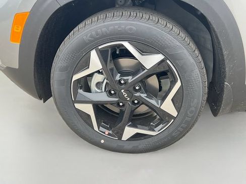 New 2026 Kia Seltos S FWD image 31