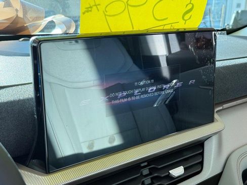 New 2026 Ford Explorer Active w/ Active Comfort Package image 22