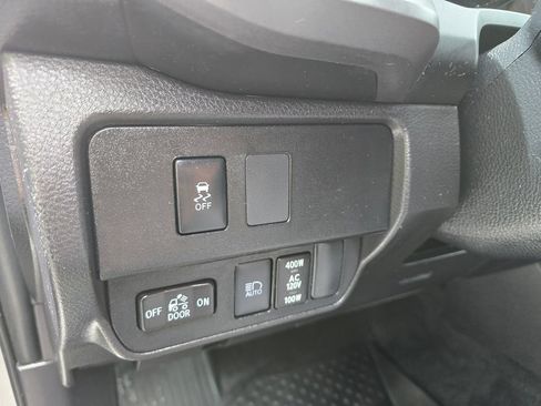 Certified 2023 Toyota Tacoma TRD Sport w/ Technology Package AWD/4WD image 18