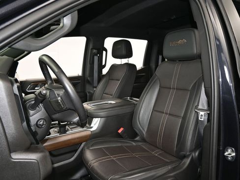 Used 2022 Chevrolet Silverado 1500 High Country image 10