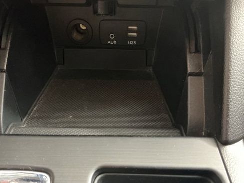 Used 2017 Subaru Legacy 2.5i Premium AWD/4WD image 30