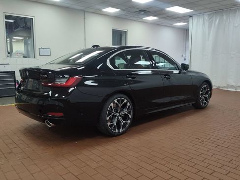 Used 2026 BMW 330i Sedan w/ Premium Package RWD image 8
