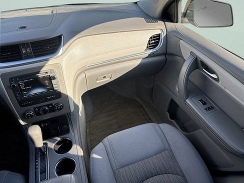 Used 2017 Chevrolet Traverse LS w/ LPO, 'HIT The Road' Package FWD image 12