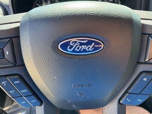 Used 2020 Ford F150 XLT w/ Equipment Group 302A Luxury image 27