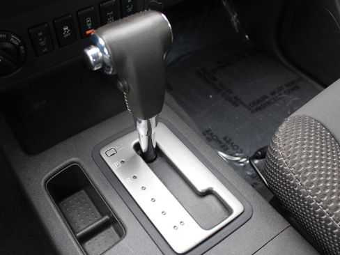 Used 2019 Nissan Frontier PRO-4X AWD/4WD image 26