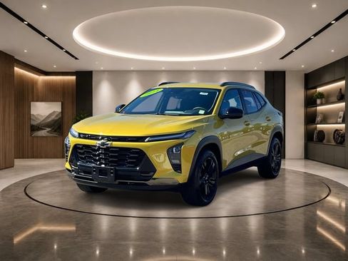 Certified 2024 Chevrolet Trax ACTIV FWD image 4
