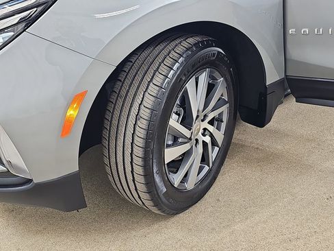 Certified 2024 Chevrolet Equinox LT image 37