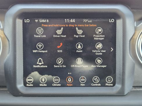 Used 2018 Jeep Wrangler Unlimited Sahara AWD/4WD image 13