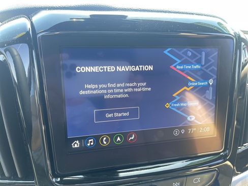 Certified 2023 Chevrolet Traverse LT w/ LT Premium Package AWD/4WD image 14
