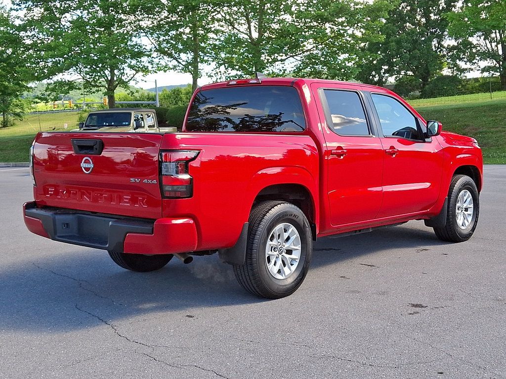 Used 2024 Nissan Frontier SV AWD/4WD image 9
