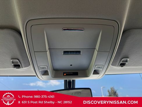 Used 2018 Chevrolet Silverado 1500 LT w/ All Star Edition AWD/4WD image 25