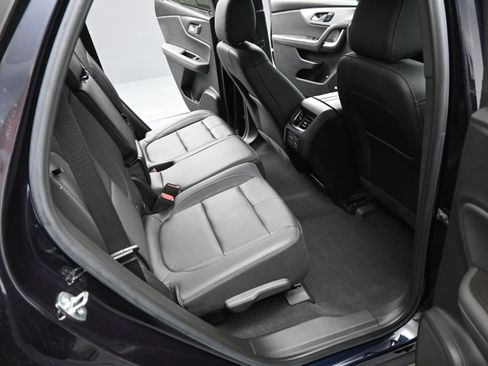 Certified 2020 Chevrolet Blazer LT w/ Sound & Technology Package image 17