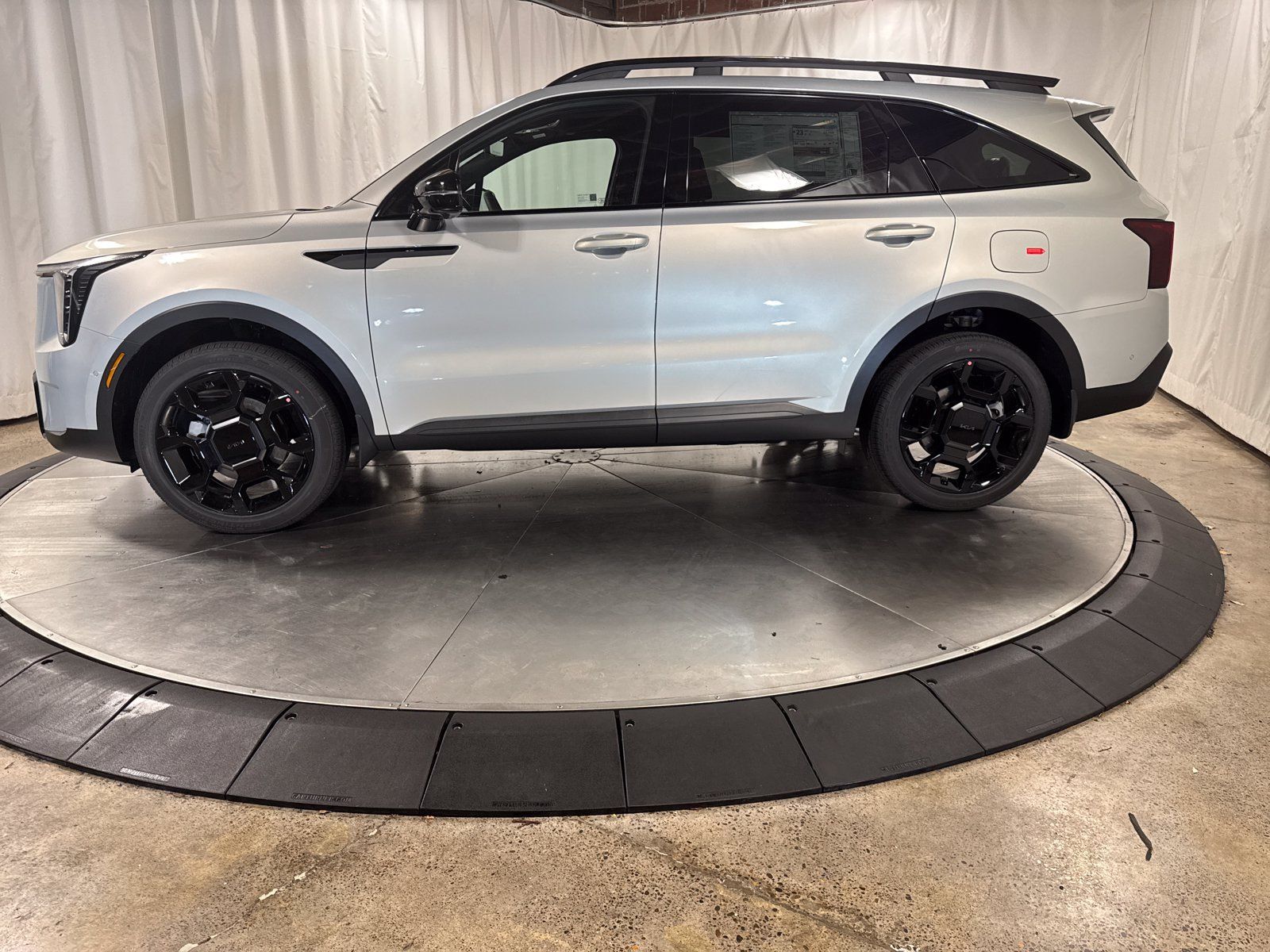 New 2026 Kia Sorento SX Prestige AWD/4WD image 6