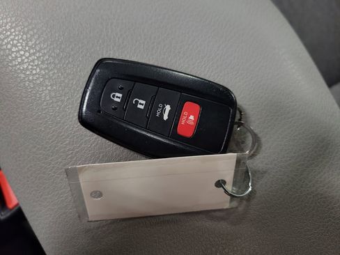 Used 2023 Toyota Camry LE image 16