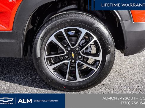 New 2026 Chevrolet TrailBlazer LT w/ Driver Confidence Package FWD image 14