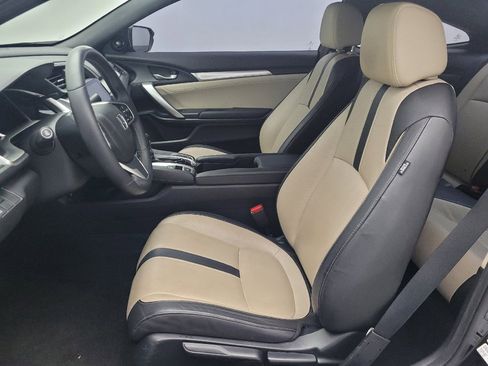 Used 2017 Honda Civic Touring image 17