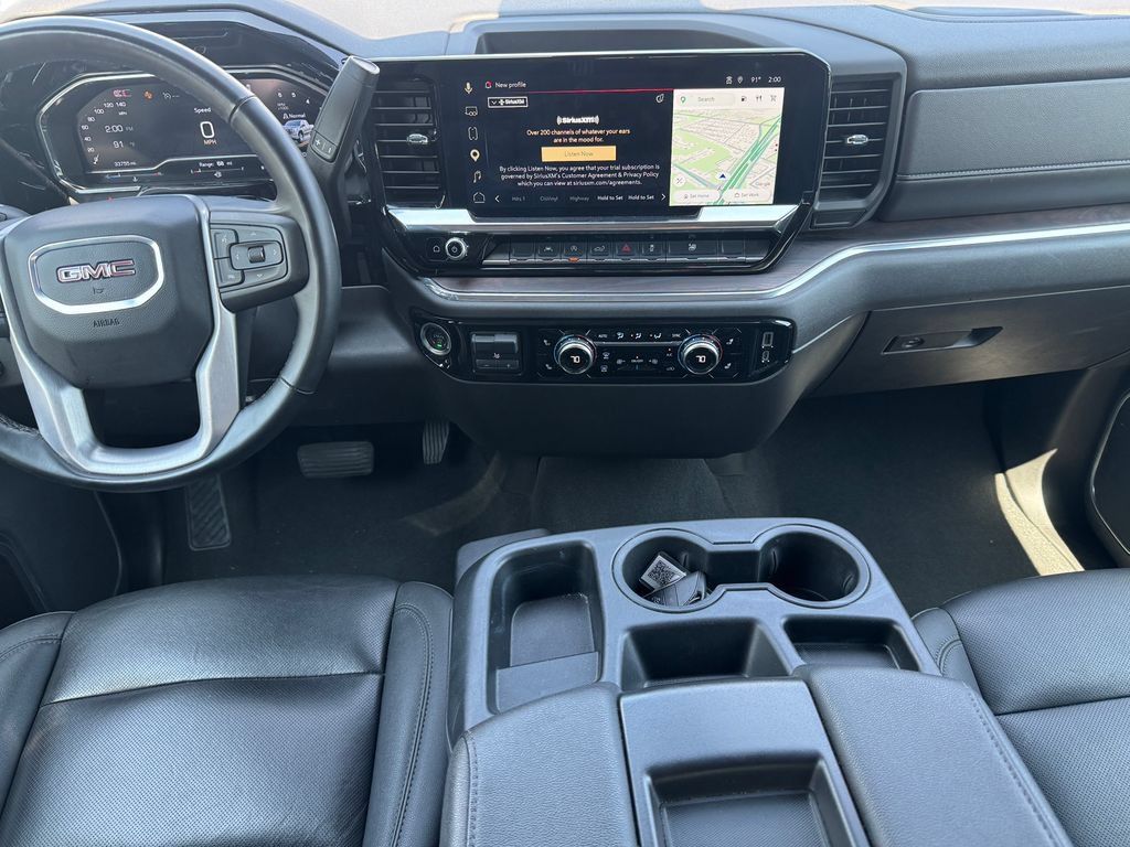 Used 2025 GMC Sierra 1500 SLT AWD/4WD image 15