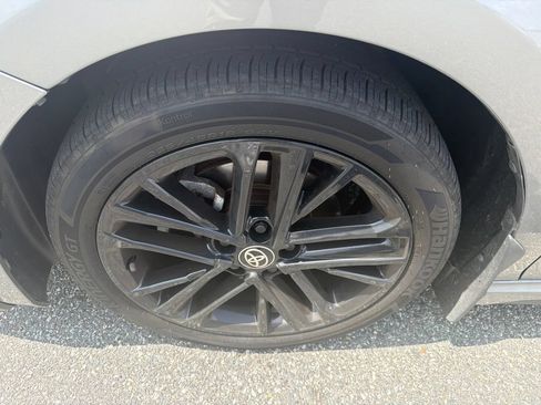 Used 2025 Toyota Camry SE FWD image 13
