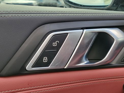 Used 2026 BMW X6 xDrive40i image 19