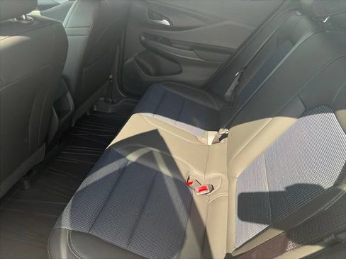 New 2026 Buick Envista Preferred w/ Convenience I Package FWD image 11