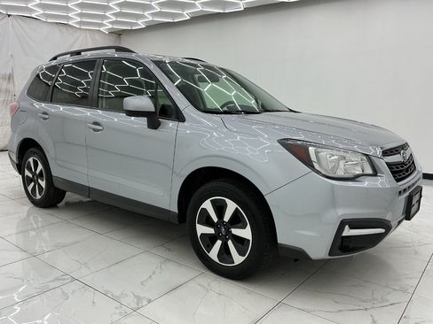 Used 2018 Subaru Forester 2.5i Premium AWD/4WD image 8