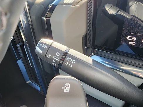 New 2026 GMC Hummer EV SUV image 28