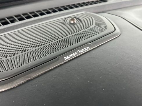 Used 2022 RAM 1500 Limited image 15