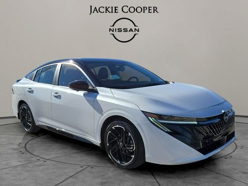 New 2026 Nissan Sentra SR w/ SR Premium Package image 7