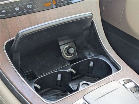 Used 2020 Mercedes-Benz GLC 300 image 14