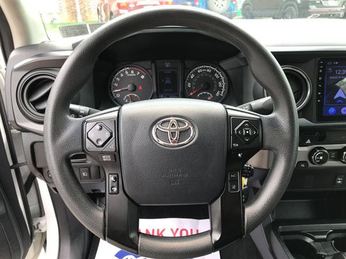 Used 2018 Toyota Tacoma SR w/ SR Convenience Package RWD image 13