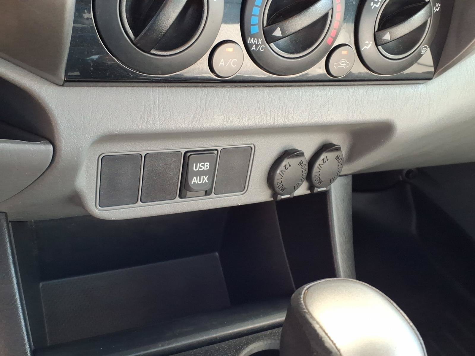 Used 2015 Toyota Tacoma 4x4 Double Cab w/ TRD Sport Package image 12