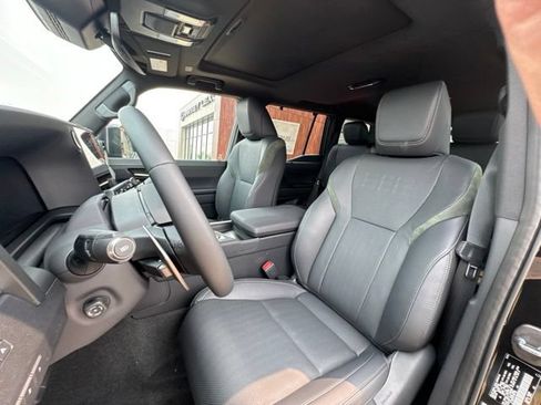 New 2026 Lexus GX 550 AWD/4WD image 27