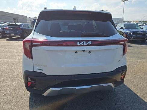 Used 2024 Kia Seltos SX AWD/4WD image 6