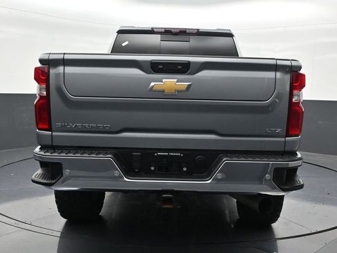 Used 2024 Chevrolet Silverado 2500 LTZ w/ LTZ Premium Package AWD/4WD image 4