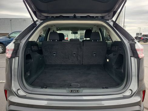 Certified 2021 Ford Edge SE FWD image 10