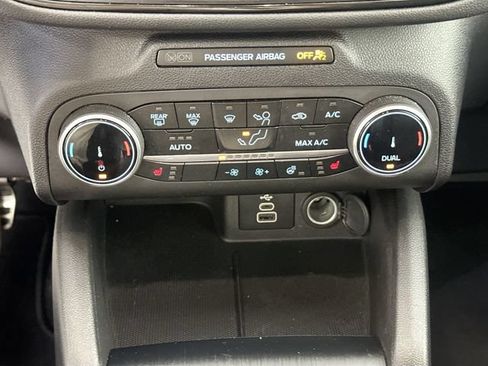 Used 2024 Ford Escape ST-Line Select AWD/4WD image 13