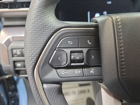 Used 2026 Toyota 4Runner TRD Off-Road Premium image 27